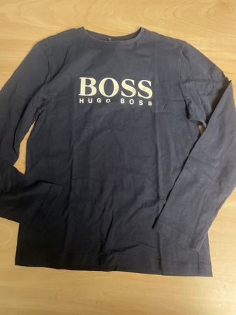 Neues blaues Hugo Boss Shirt Gr.152