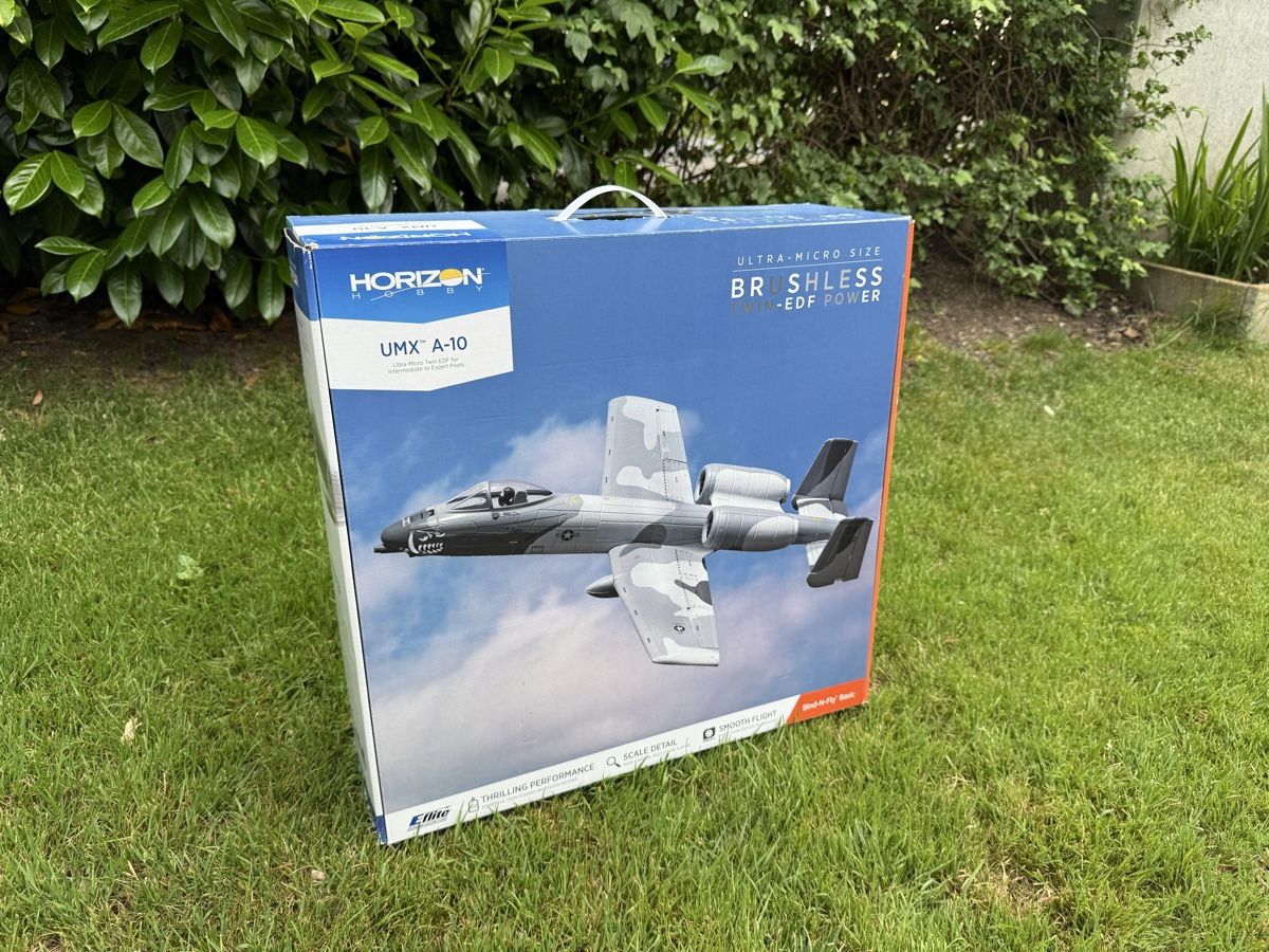 E-Flite RC Kits de montage: E-Flite UMX A-10 Twin EDF BNF Basic AS3X – Neuf (Voir description) à Galgenen par White73 1