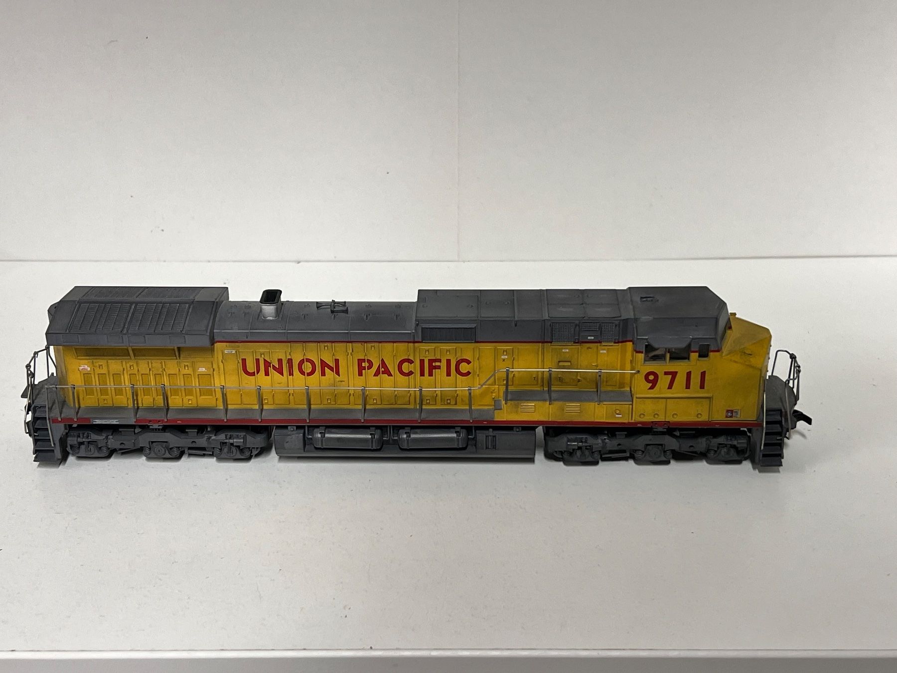 Athearn Modellini di ferrovie: ATHEARN UNION PACIFIC 9711 H0 DC Analog – Usato da Geroldswil venduto da TopTrain54 1