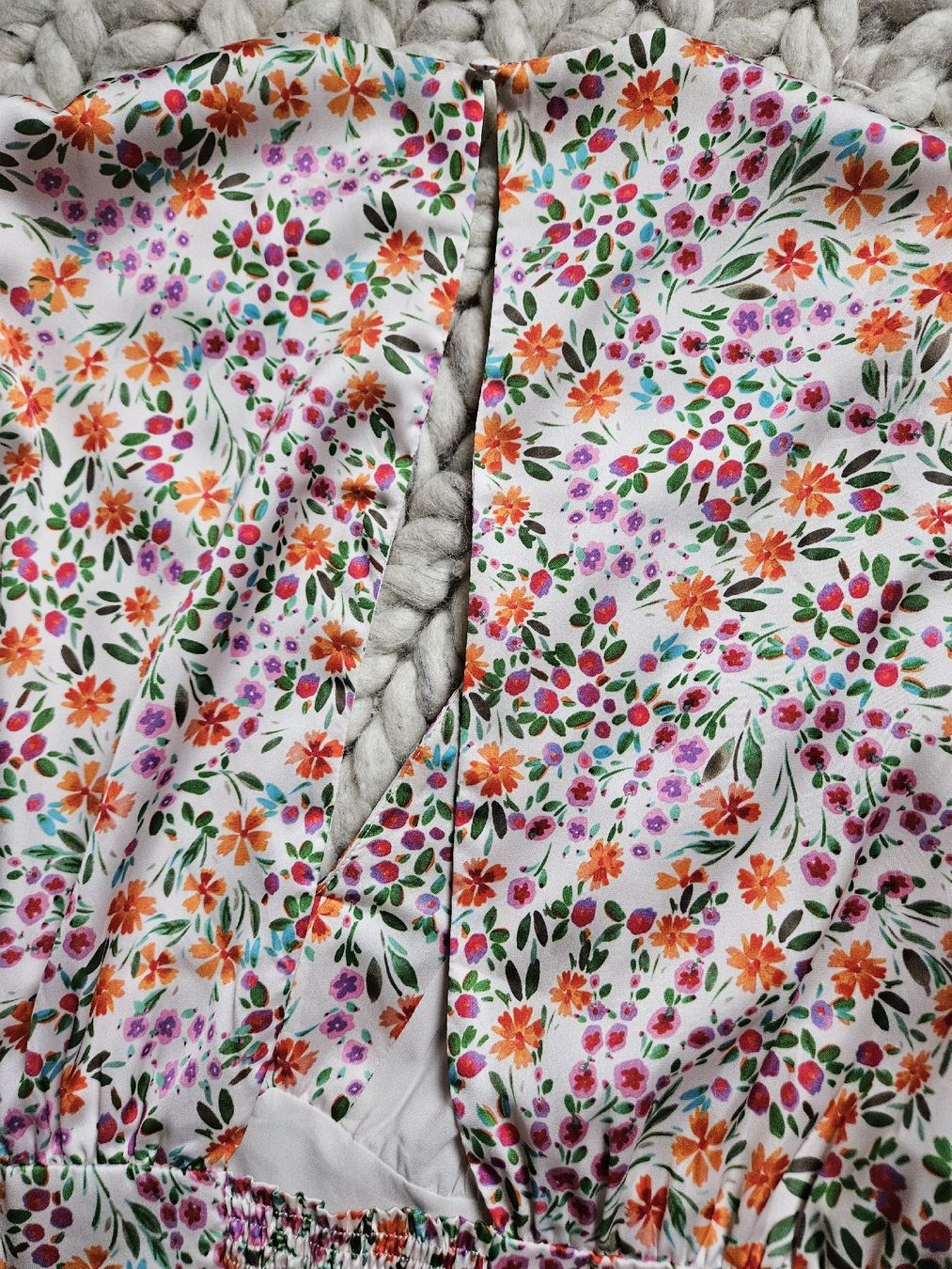 Vestiti: Kleid mit Blumenmuster ca. Grösse 42 – Usato da Wettingen venduto da Sk8ertomda 7
