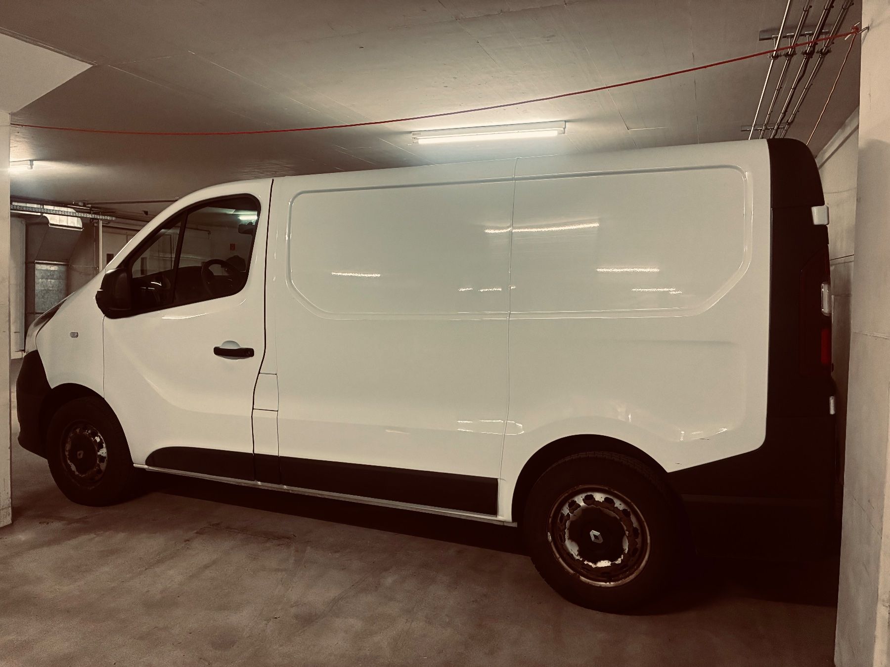 Renault Véhicules utilitaires: Renault Trafic dCi90 – D'occasion à Neukirch Egnach par berti55 5