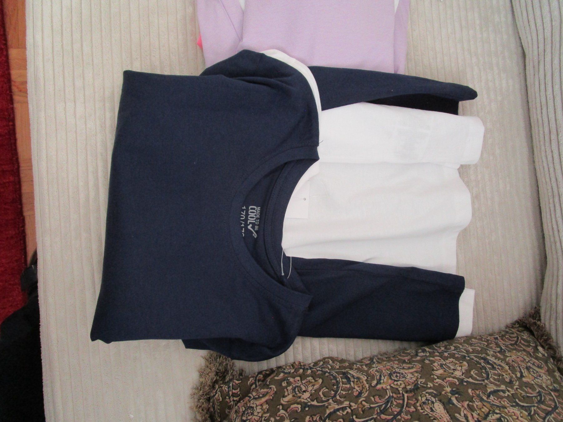Lotti & Set di vestiti: NEU...7 Basic Shirts Baumwolle Mädchen 170/176 – Nuovo e nell'imballaggio originale da Scuol venduto da Luana.. 7