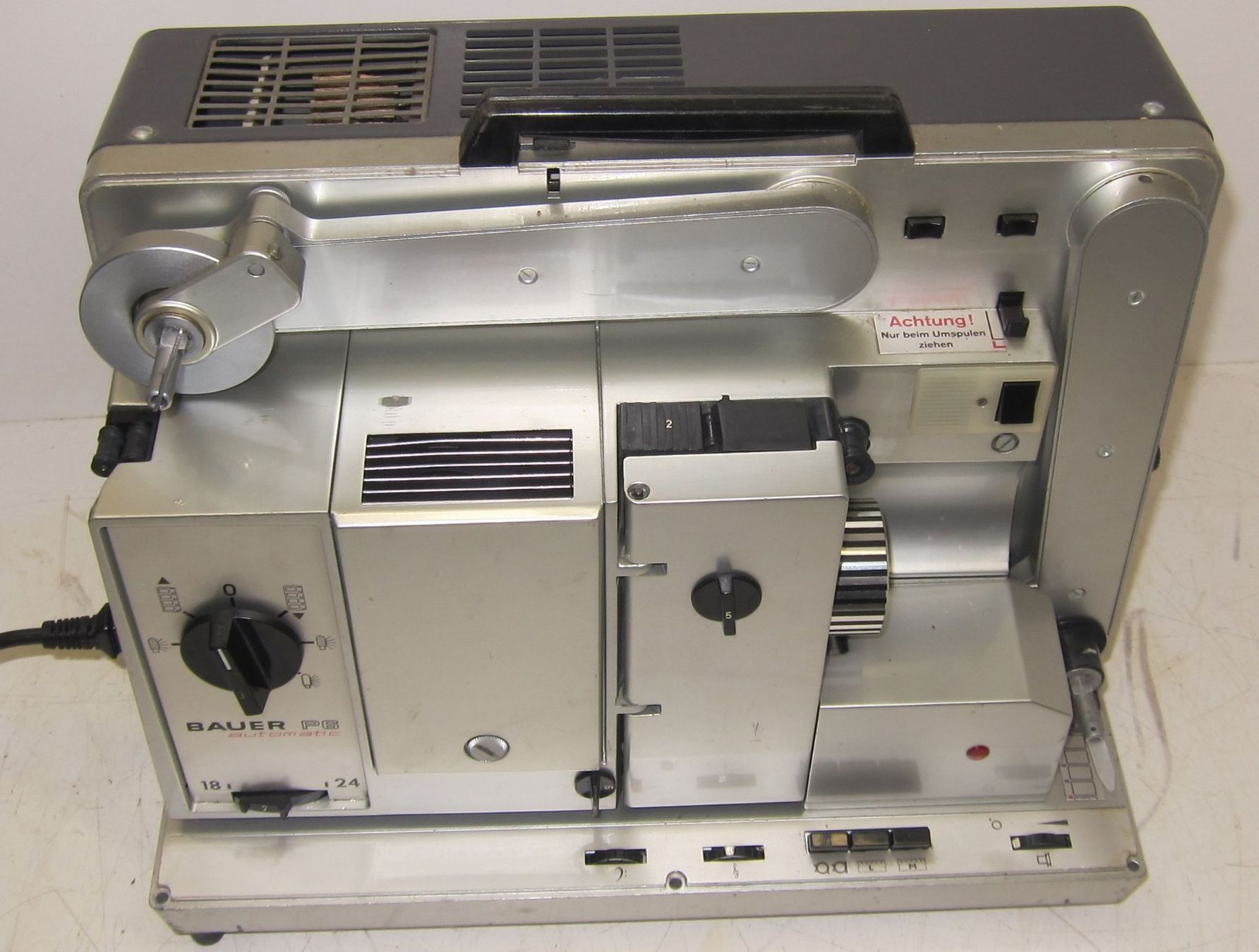 Pellicole: BAUER P6 AUTOMATIC 16mm Filmprojektor, Defekt – Usato da Männedorf venduto da livesteam 4