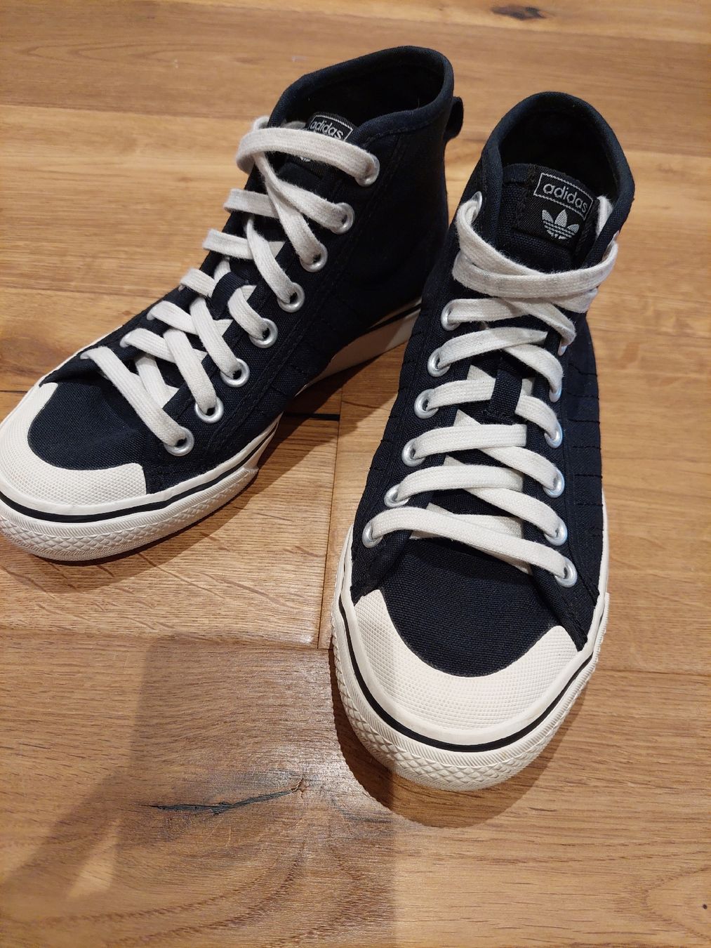 Adidas Herrenschuhe: Adidas Sneaker NIZZA, schwarz, Gr. 38 – Gebraucht aus Schenkon von rausausdemhaus