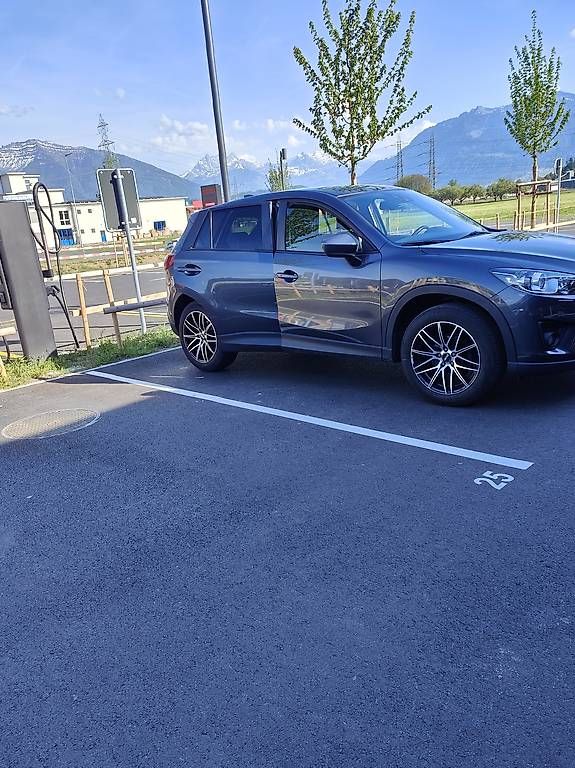 Automobili: Gepflegtes Fahrzeug  – Usato da Tuggen venduto da Ridbou21 2
