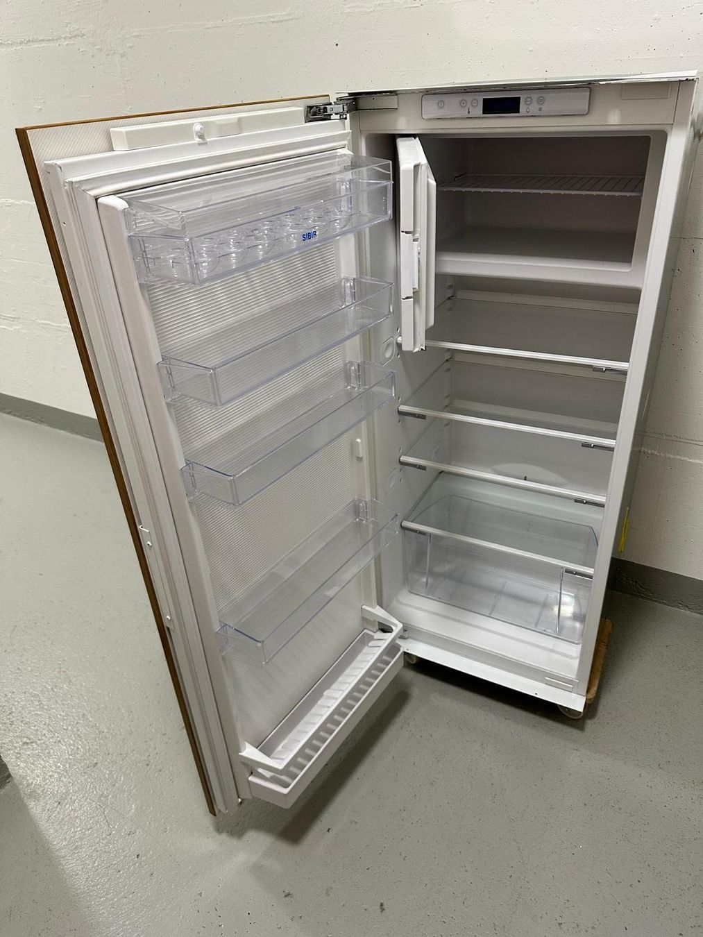 Sibir Kühlschrank: Kühlschrank Einbaukühlschrank SIBIR – Gebraucht aus Spreitenbach von Space_X 7
