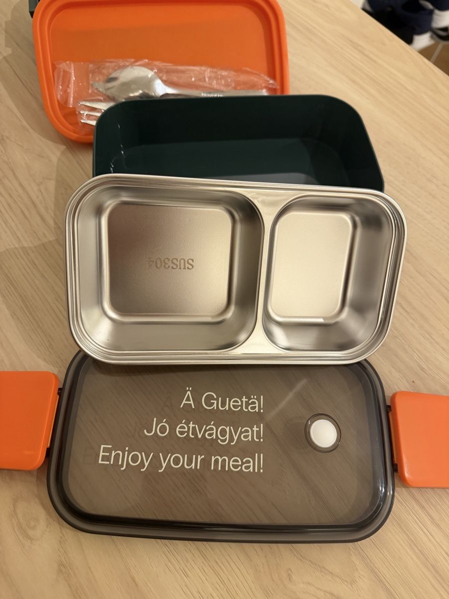 Recipients et similaires: Thermosflasche und Lunchbox neu – Neuf avec emballage d'origine à Gunten par starfish3 2