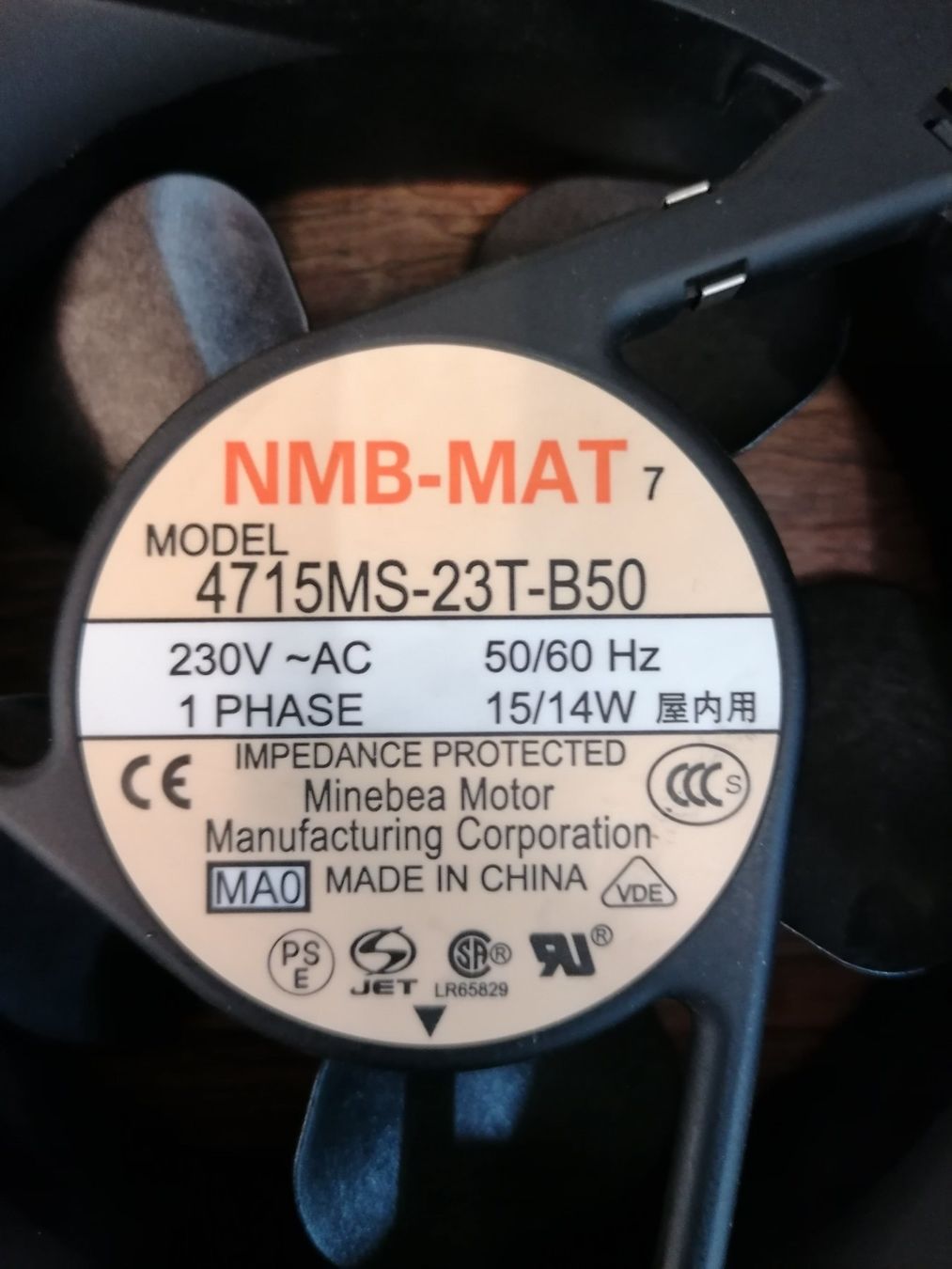 Ventilatori: Axiallüfter , Ventilatoren, Fan 2 STK. – Usato da Niedergösgen venduto da piccorx5 1