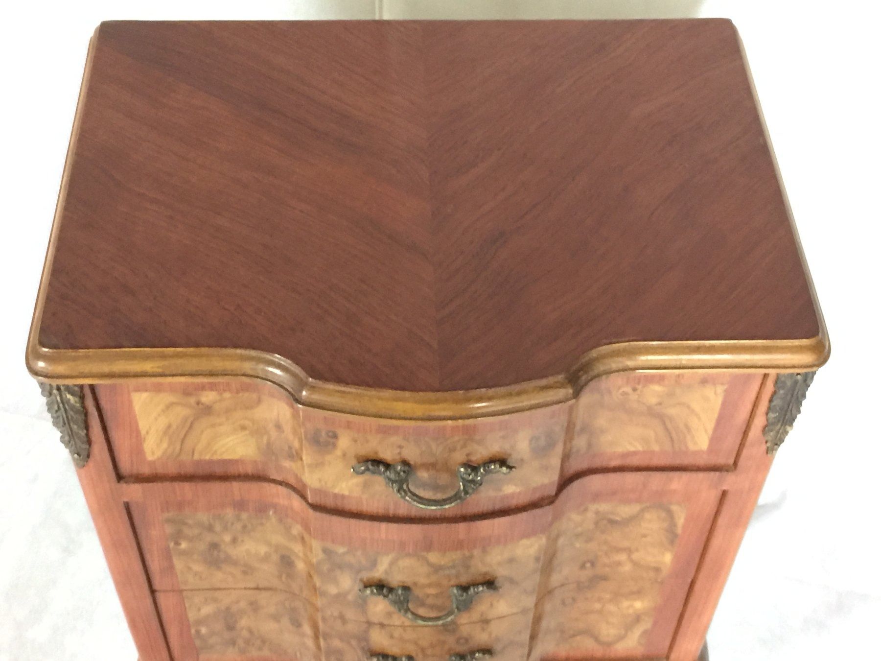 Kommoden: Commode de style Louis XV en placage marqueterie . – Gebraucht aus geneve von louisart 3