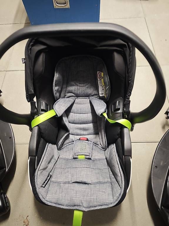 Seggiolini per auto: Maxi Cosi Kiddy i size Plus – Usato da Beromünster venduto da Smail84