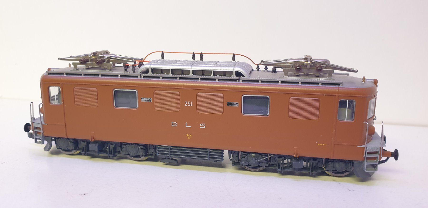 Roco Trains électriques: Roco BLS Ae4/4  ESU Digital  63882  H0/DC – D'occasion à Neuenhof par ludovicco 4
