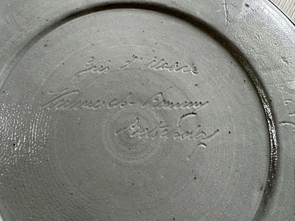 Assiettes: Assiette en grès d Alsace Betschdorf signé – D'occasion à Zweisimmen par Domii 3