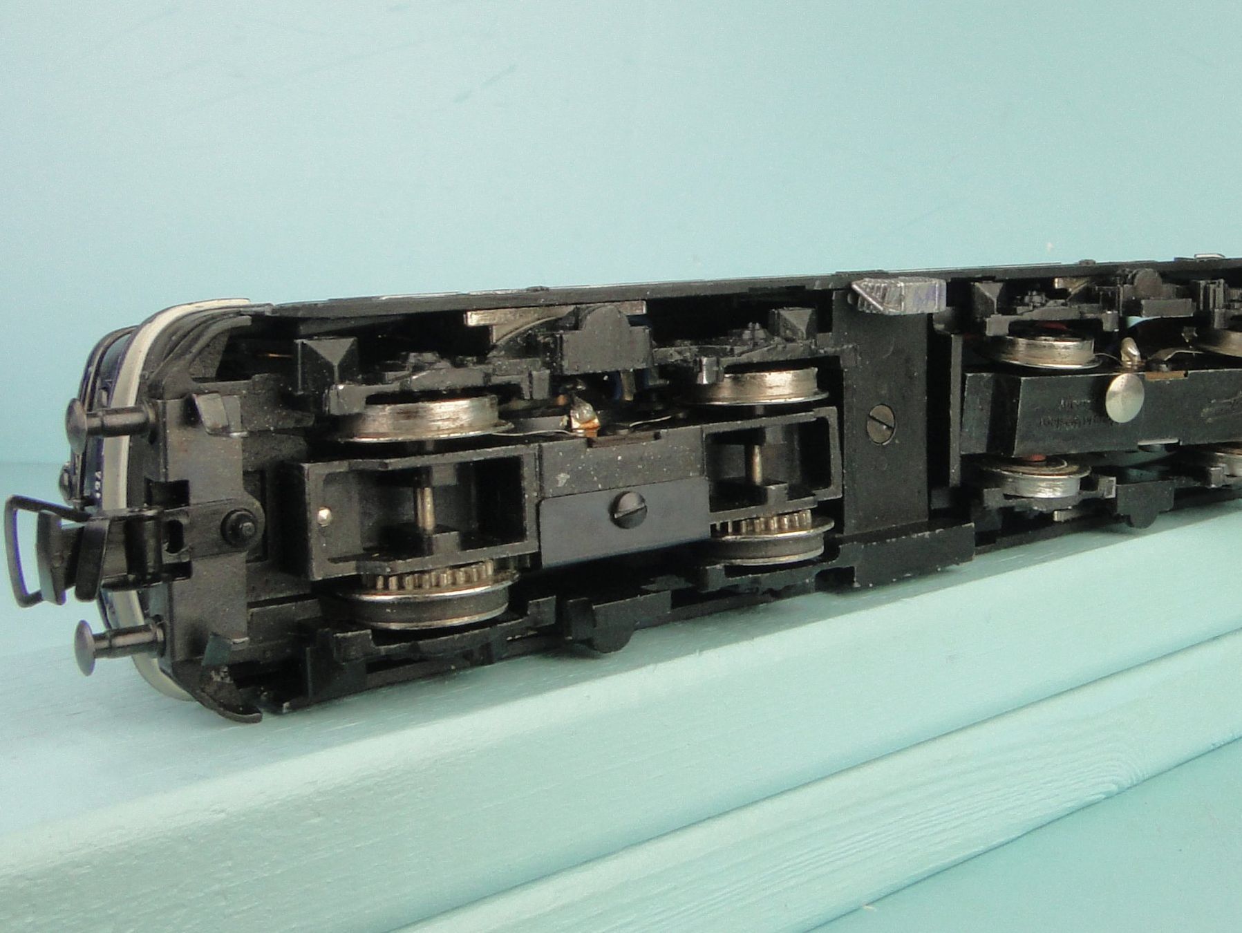 Fleischmann Modellini di ferrovie: Fleischmann H0 DB E10, Guss, Märklin Kupplung – Usato da Bülach venduto da cann11 4
