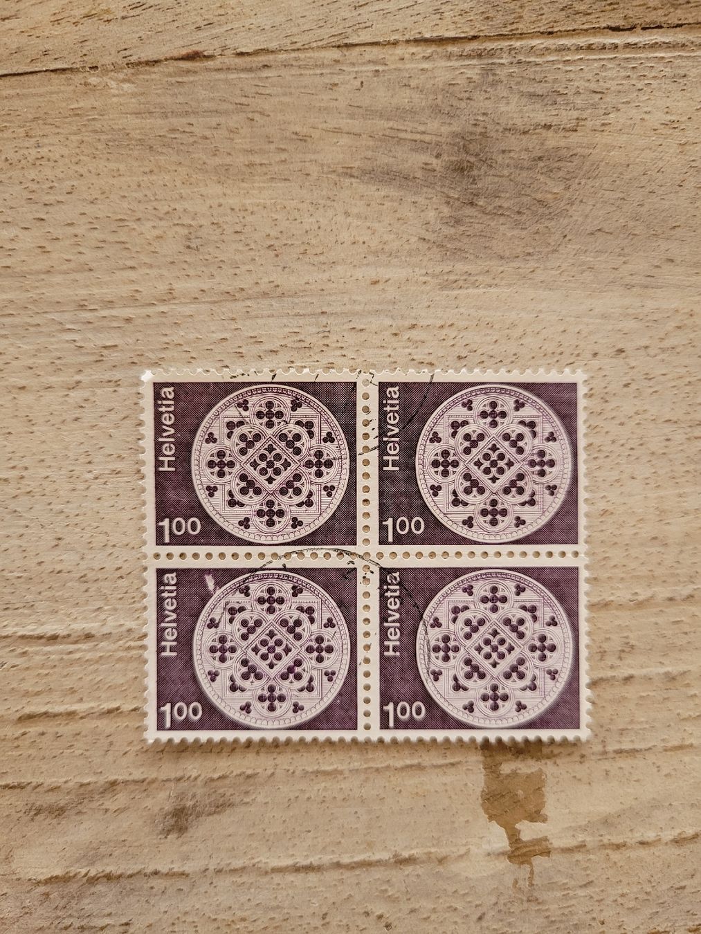 Tous les timbres: Rosette Lausanne – D'occasion à Inwil par Flower2325