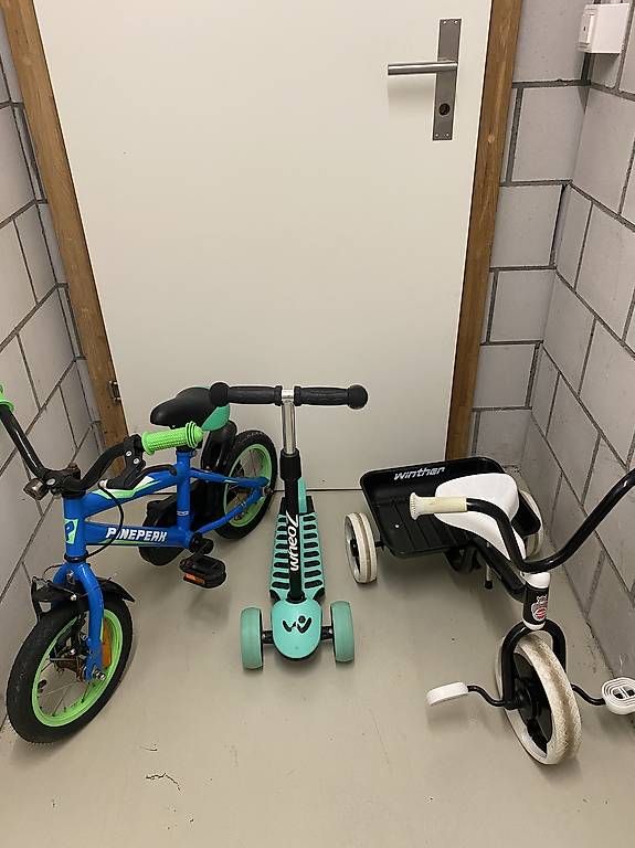Veicoli per bambini: Velo / kinderroller  – Usato da Steffisburg venduto da DeniseNThiede