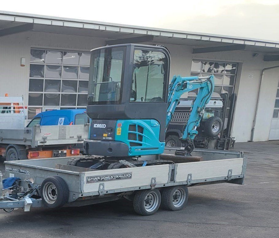 Escavatori: Bagger zum Vermieten – Usato da St. Antoni venduto da Menzce