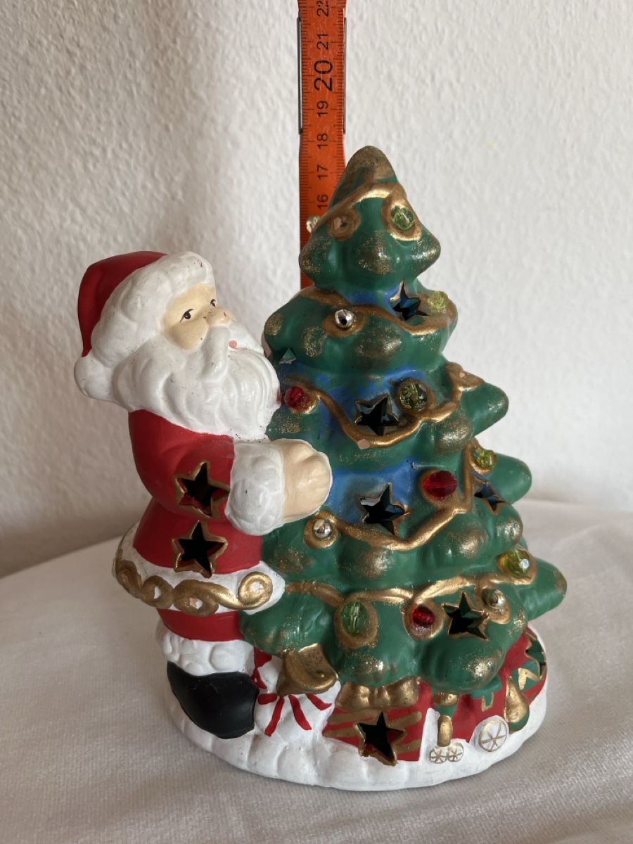 Tutte le decorazioni: Windlicht Samichlaus mit Weihnachtsbaum Keramik – Usato da Dübendorf venduto da Gfenni 3