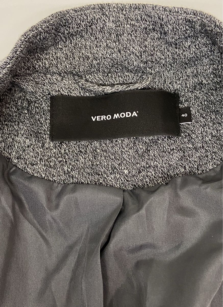 Vero Moda Mäntel: VERO MODA Jacke Mantel grau meliert Gr. 40 – Gebraucht aus Fislisbach von KolibriSecondhand 6