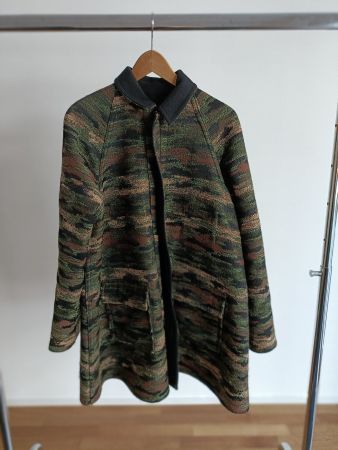 FFIXXED STUDIOS | Wendemantel in Camouflage Jacquard