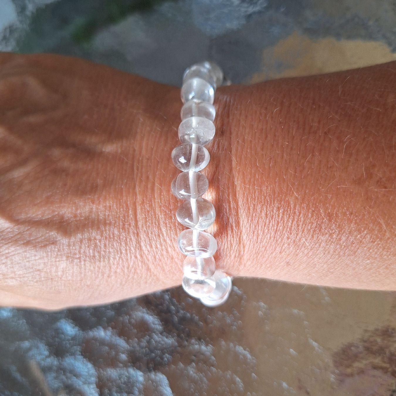Armbänder & -reifen: Bergkristall Armband am Gummiband – Gebraucht aus Aeugstertal von firefly33 3