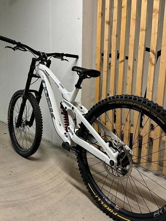 Biciclette: Trek Session 9 X01 - 2024 - R2 – Usato da Uerzlikon venduto da dar_7nb6 1