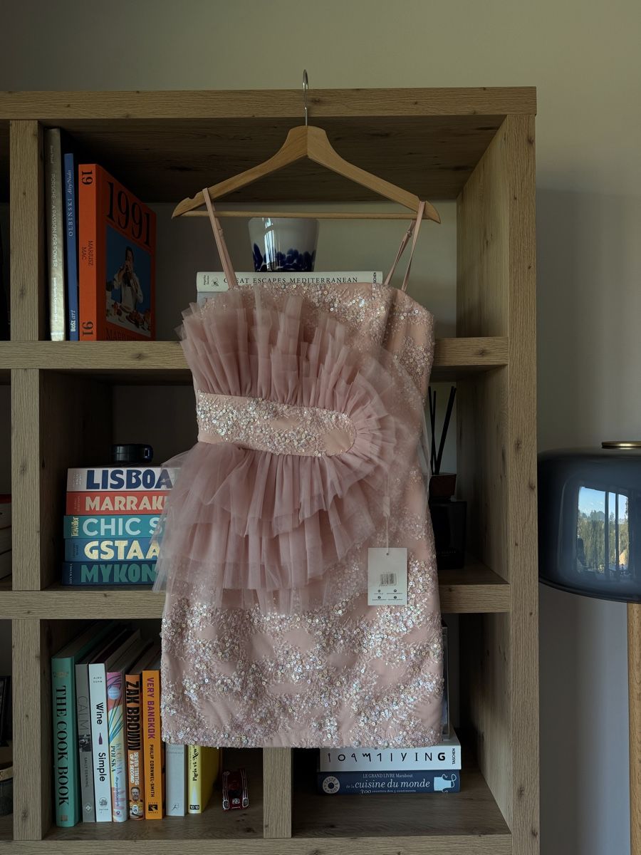 Vestiti: Robe rose S, new – Nuovo e nell'imballaggio originale da La Croix (Lutry) venduto da secondhandZara
