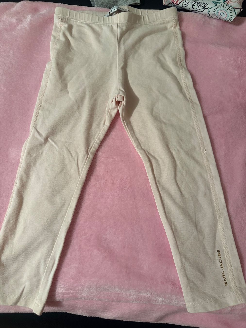 Marc Jacobs Pantaloni: Marc Jacob girl trousers 94 – Usato da Zürich venduto da Bybyana