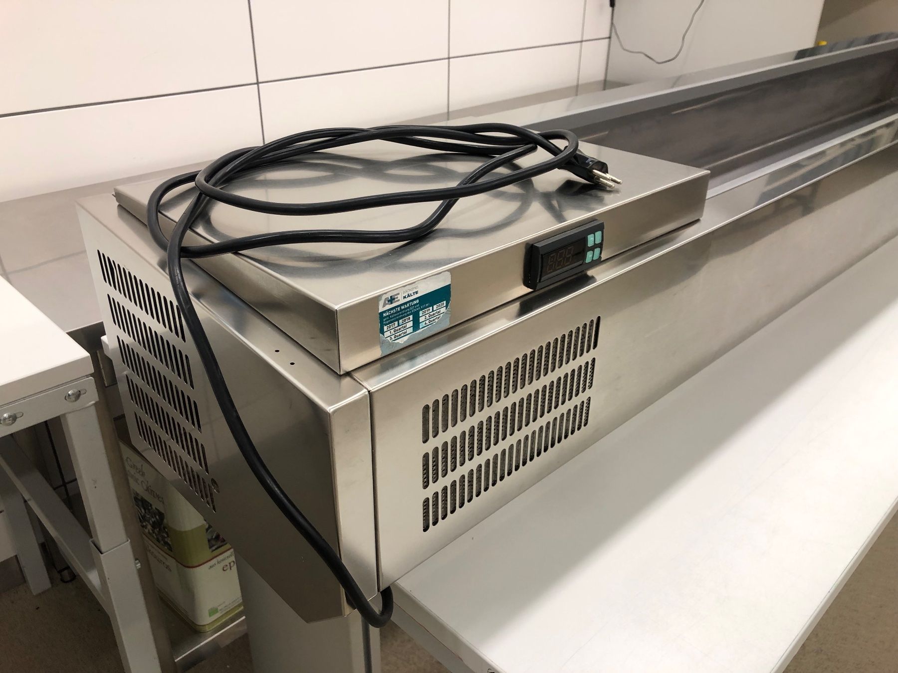 Elettrodomestici da cucina: Kühlaufsatz Edelstahl – Usato da Zofingen venduto da kartengeheimniss 2