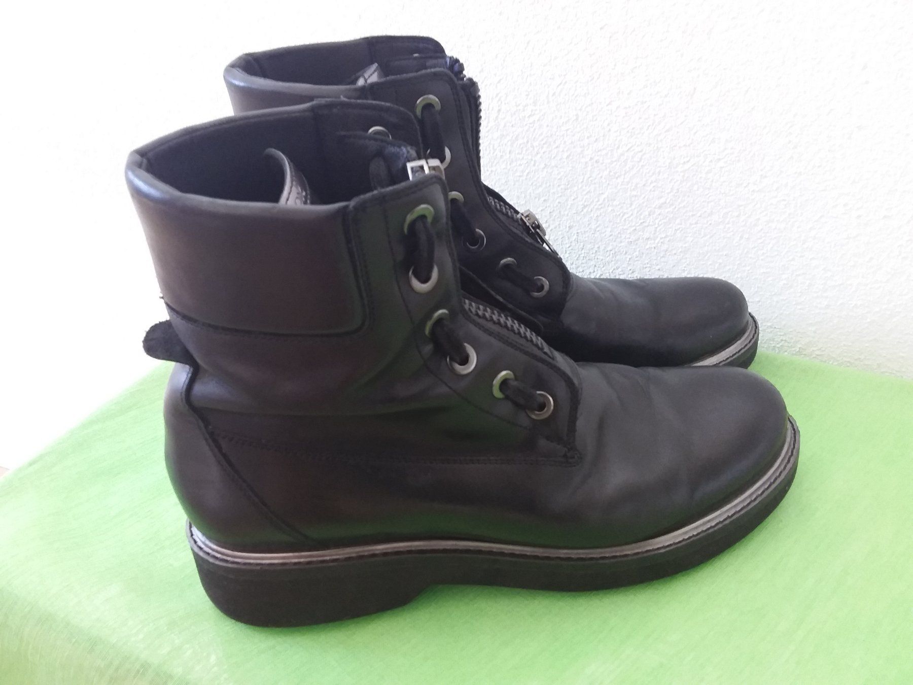 Geox Scarpe da donna: GEOX Stiefeletten, Gr 40 – Usato da Uitikon Waldegg venduto da Risibisi7 3
