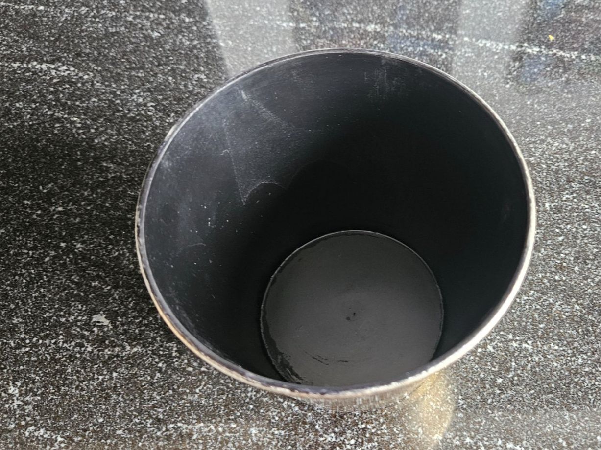 Vasi per fiori: Übertopf goldige Metalloptik – Usato da Jona venduto da ASMARADO 1