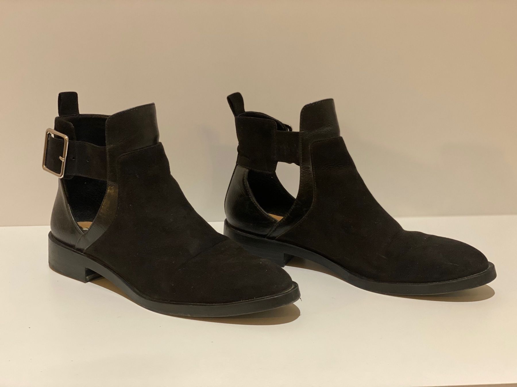Damenschuhe: Zara Stiefeletten – Gebraucht aus Glattpark von Kleider_shop 1