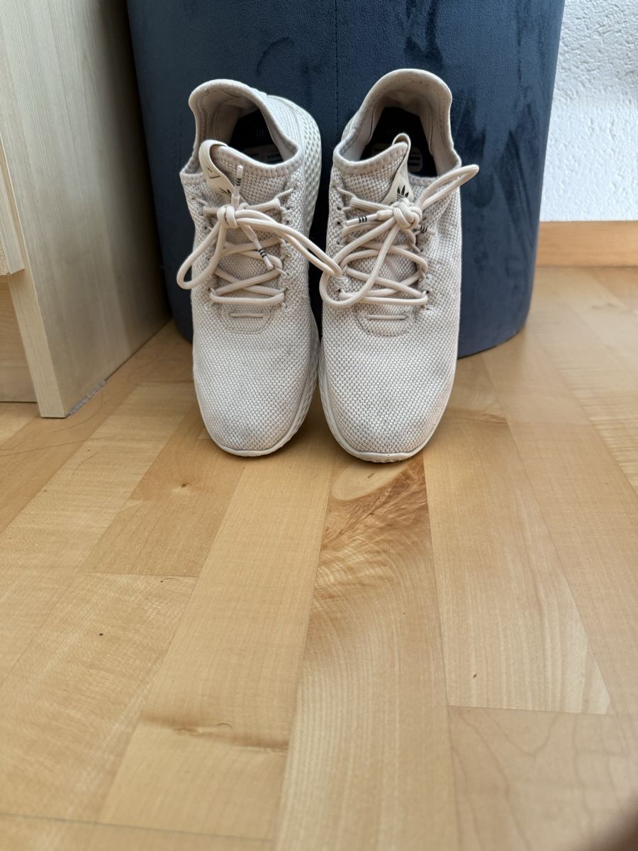 Adidas Scarpe da donna: Adidas x Pharrell Williams Sneaker, Grösse 38 – Usato da Zollikofen venduto da Akshy 1