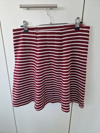 Orsay Rock, Grösse M, Rot/Weiss gestreift, Top Zustand