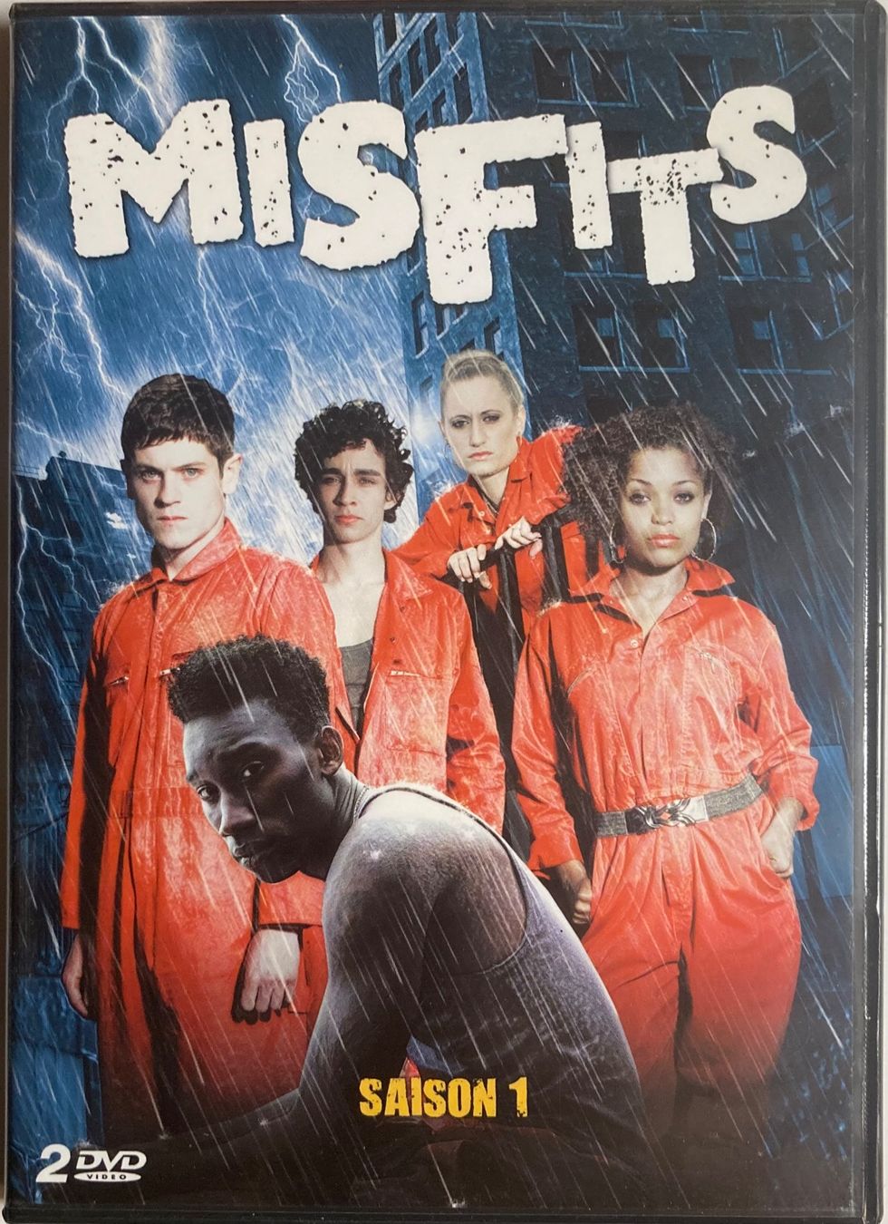 Tutti i DVDs: MISFITS (SAISON 1) – Usato da Poliez-Pittet venduto da Newtown-Records 2