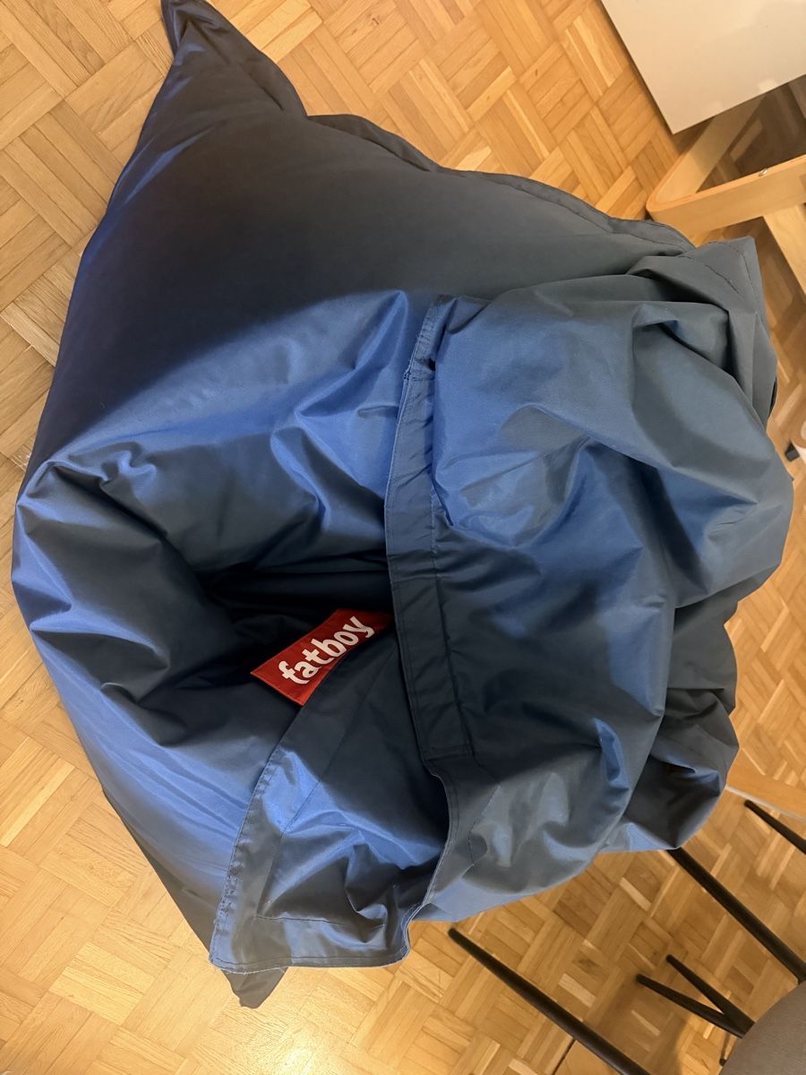 Cuscini: Fatboy Original Sitzsack dunkelblau 170x130 – Usato da Volketswil venduto da ile_gng5