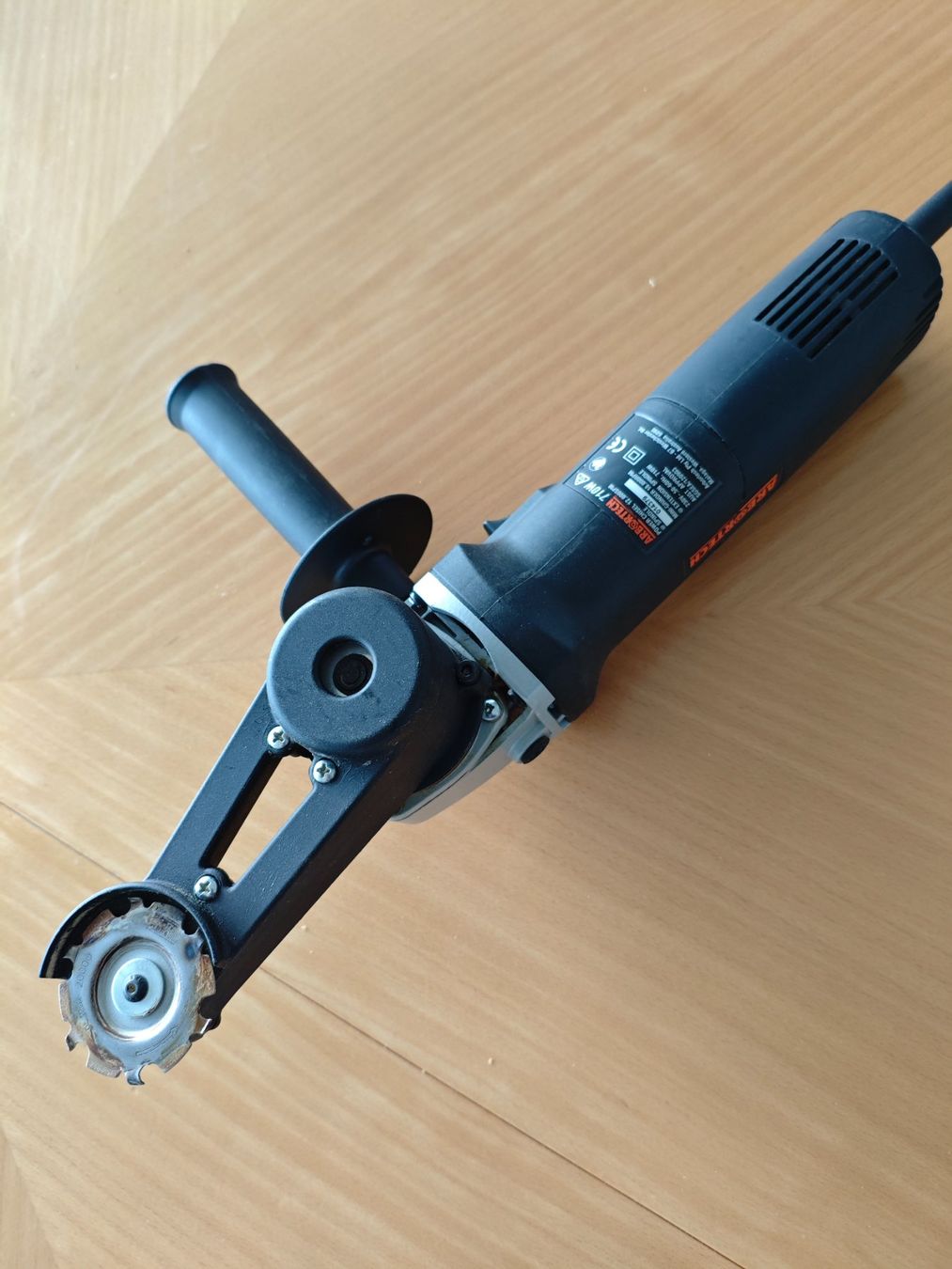 Tutti gli attrezzi: Mini Carver 710W von Arbortech – Usato da Pfäffikon ZH venduto da variohappy 2