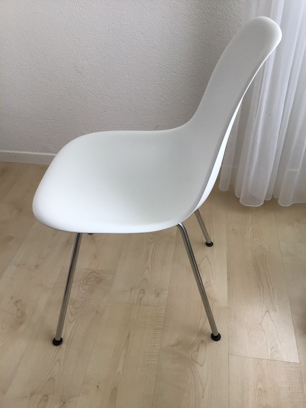 Vitra Stühle: Original Vitra Plastic Side Chair – Neu (gemäss Beschreibung) aus arth von Tasalo 1