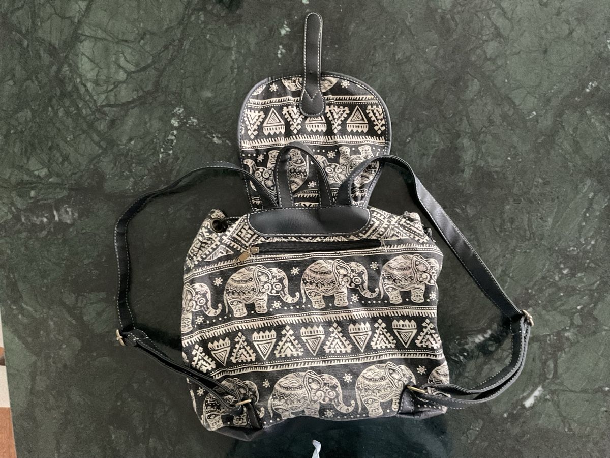 Borse & Zaini: Rucksack mit Elephanten Motiv – Usato da Perlen venduto da b.b10 2