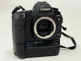 Canon EOS 5D Mark II + Original Canon BG-E6 Batteriegriff