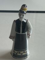 Porzellanfigur Dame Tracht Ungarn Flora (S15)