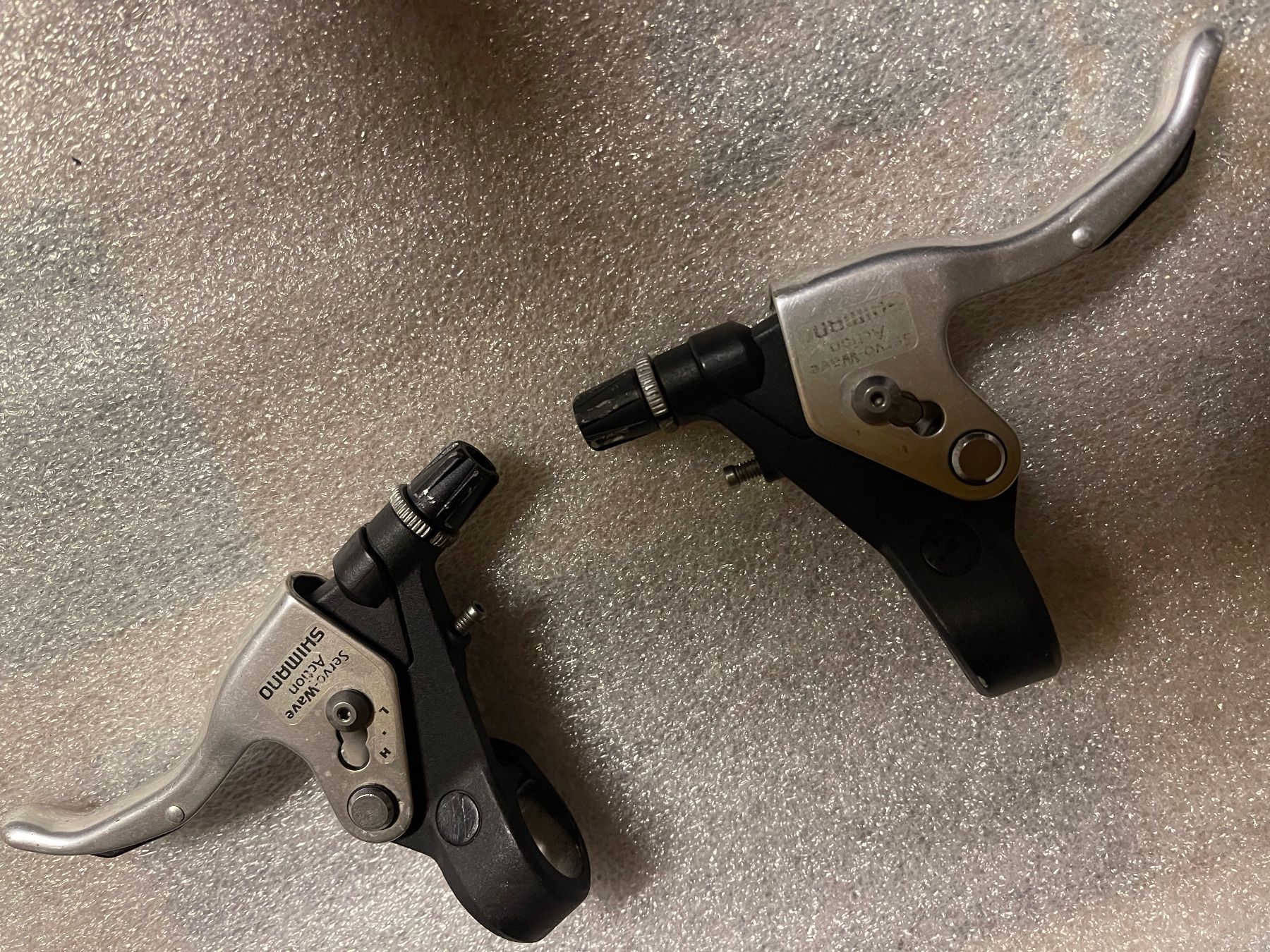 Shimano Pezzi di ricambio: Bremshebel Schimano BL-M600 – Usato da Giubiasco venduto da bulag 2
