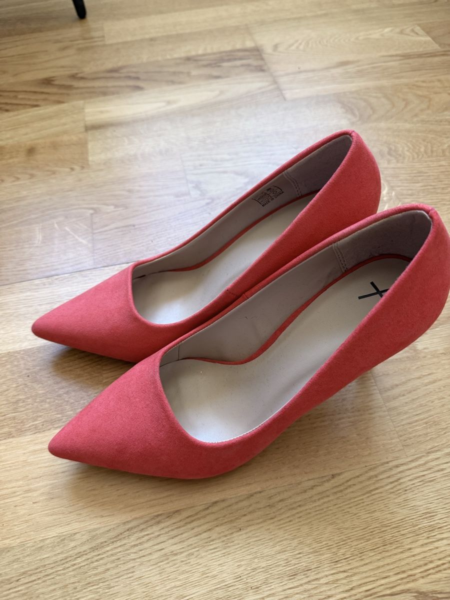 Scarpe da donna: Women's Pumps orange Size 40  – Nuovo (secondo la descrizione) da Uster venduto da Ehol01 1