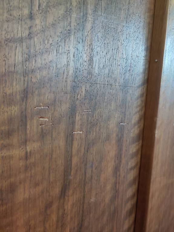 Armadi: Antiker Schrank mit Regalen – Usato da Pratteln venduto da Cartonsducoeur_bl 4