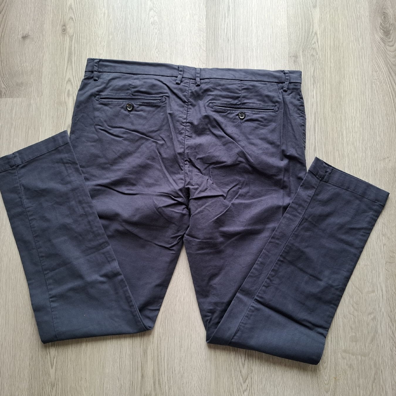 Pantaloni: Dunkelblaue Chinohose, Grösse 54, Baumwolle, – Usato da Emmen venduto da Tigerlady 3