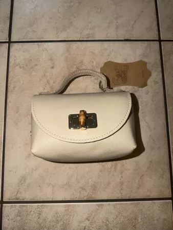 Handtasche Vera Pelle beige neu mit Kette