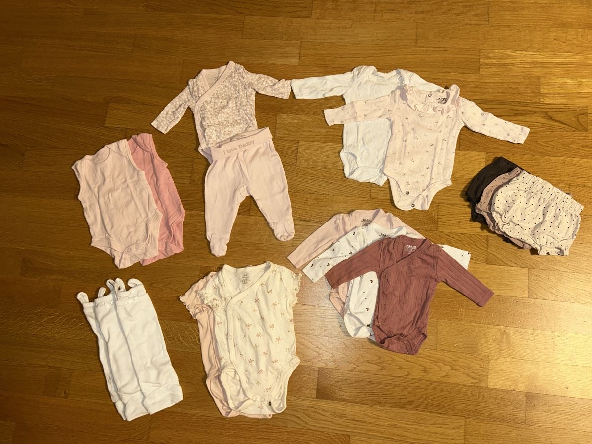 Kleiderpakete & -sets: Kleiderpaket Baby Gr. 50/56 – Gebraucht aus Rümlang von Flipper26 1
