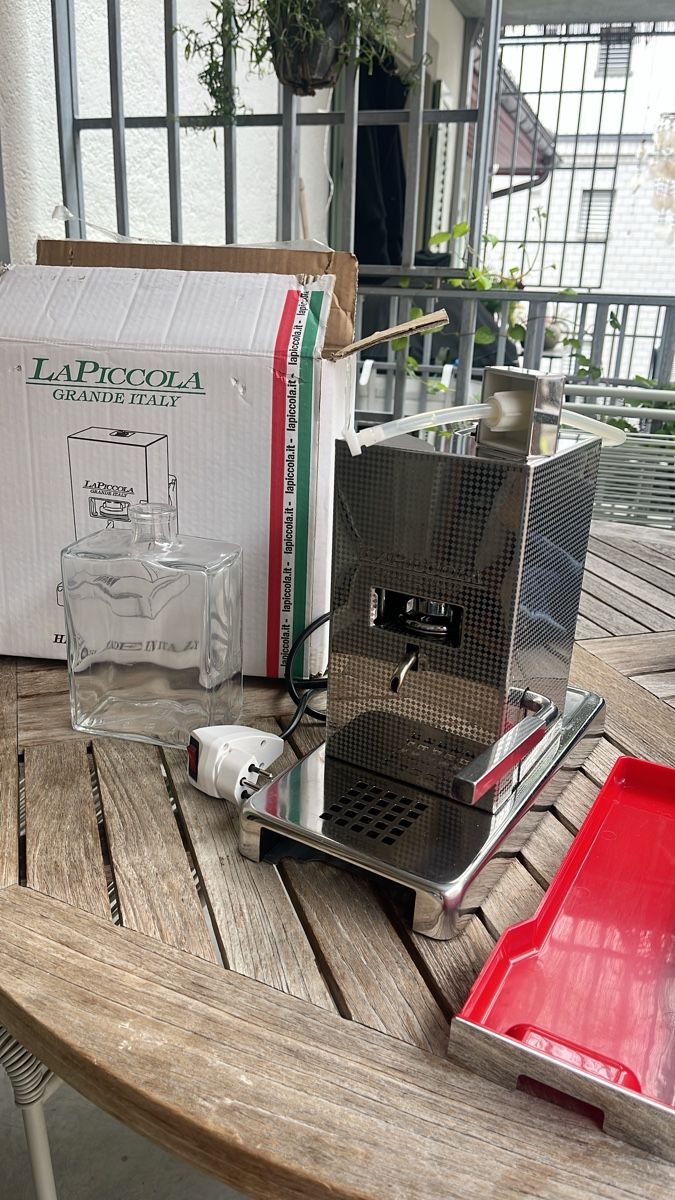 La Piccola Macchine per caffè & Macchine per espresso: La Piccola Esspressomaschine ESE pods – Usato da Meggen venduto da TobeOneS
