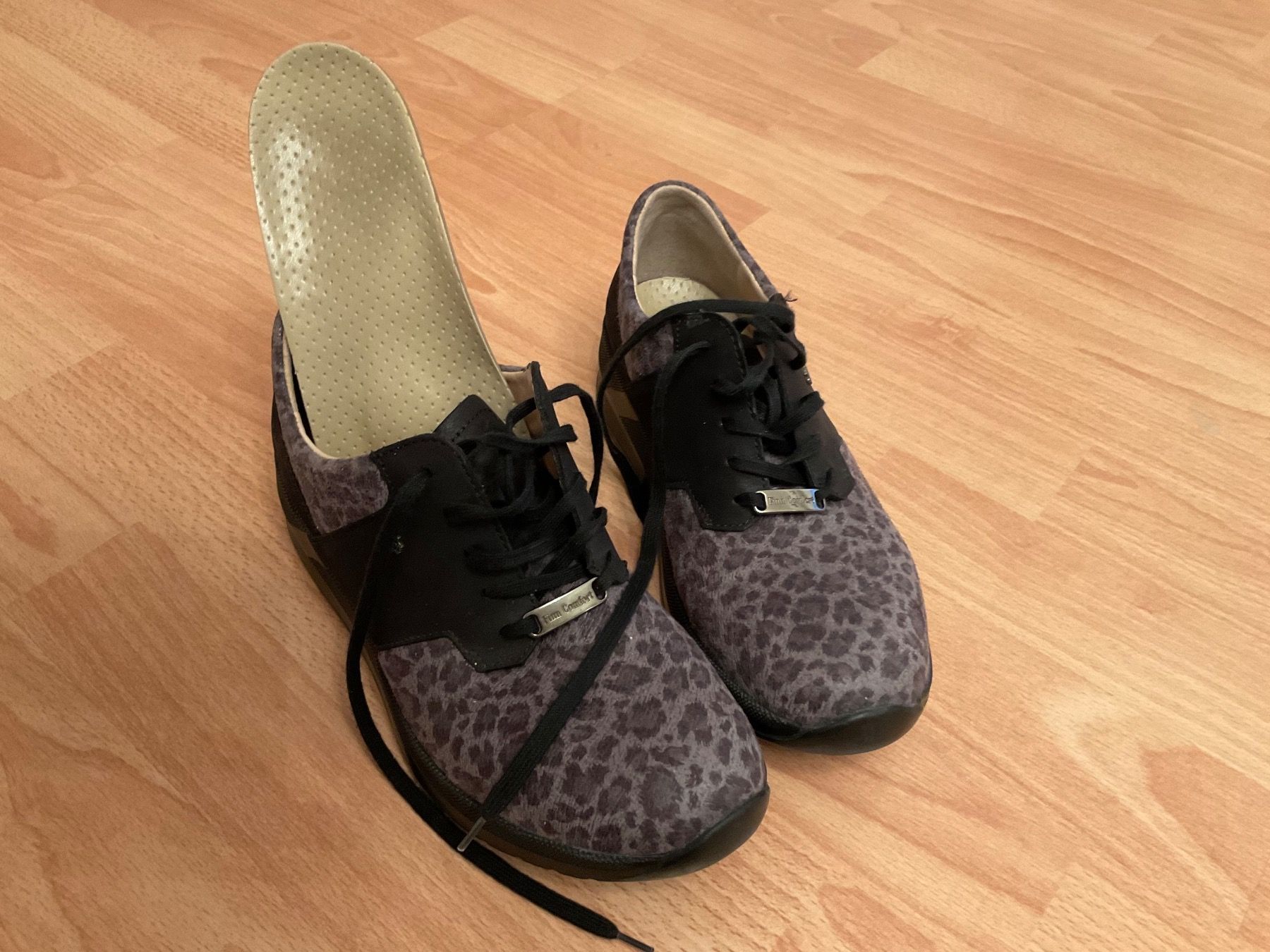 Damenschuhe: Damenschuhe mit Einlage Fine Comfort Gr.4 1/2 – Gebraucht aus Zug von specki5 4