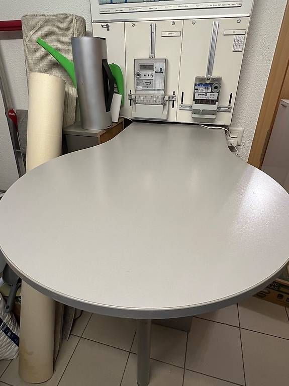 Allestimento di negozi e stand fieristici: Table de bar avec compartiment à porte – Usato da Grolley venduto da fra_n2sg 1