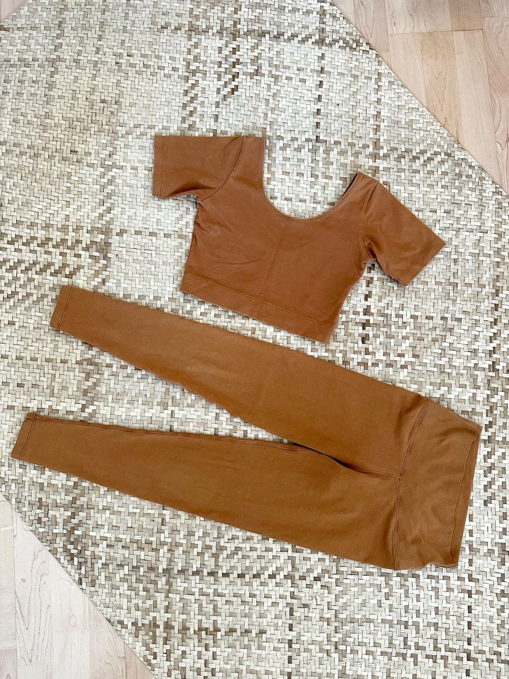 Lotti di vestiti: Studio K yoga outfit – Usato da Zürich venduto da aidapo